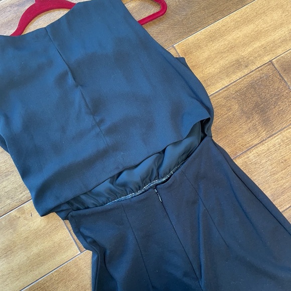 Beautiful little black dress. Perfect for any occasion. - Picture 6 of 6